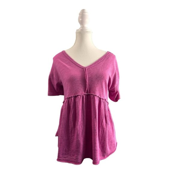 American Eagle Women's Oversized V-Neck Tee Magenta Tie Back Raw Seams S - Picture 3 of 12